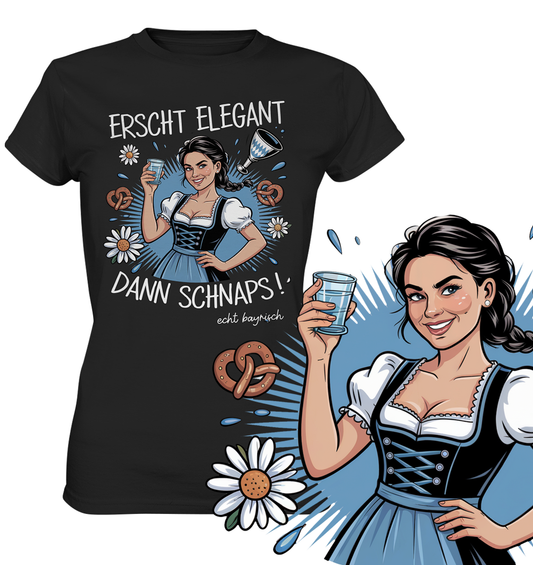 Schwarzes T-Shirt mit „Erscht elegant dann Schnaps“-Motiv, unten rechts vergrößerte Darstellung des Motivs