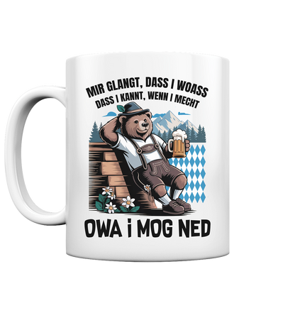 Beidseitig bedruckte Tasse mit lustigem bayerischen Spruch und Bär auf glänzender Oberfläche

